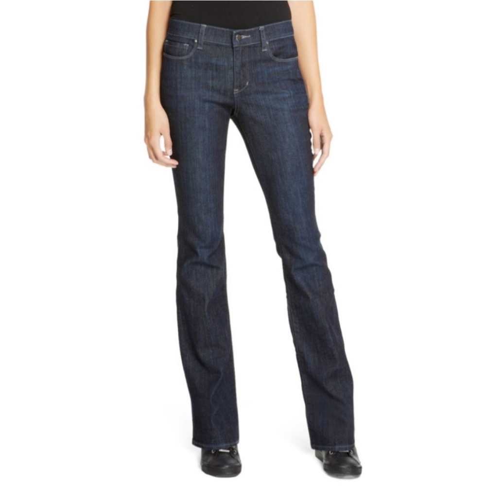 DKNY Soho Mid Rise Boot cut Blue Jean
